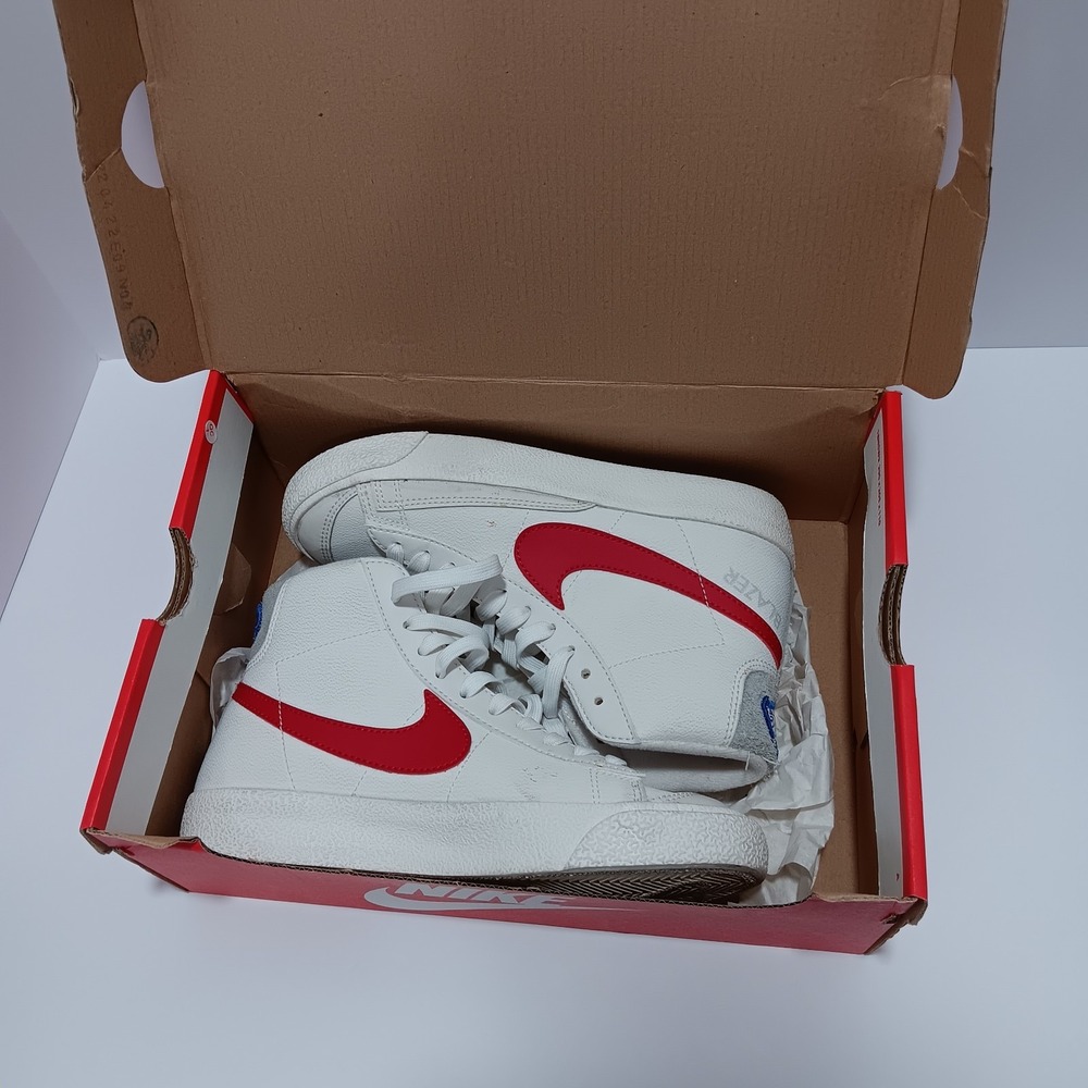 Nike Blazer Mid 77 DH9700-100 Sneakers Kids 3.5Y White Red Leather Shoes